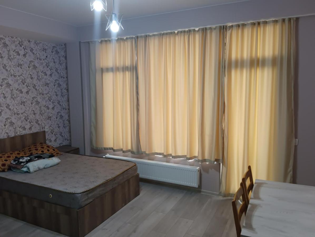 Mary'S Cozy & Lovely Studio On Very Quiet Khosharauli Street Tbilisi Exterior foto