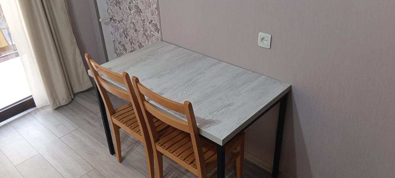 Mary'S Cozy & Lovely Studio On Very Quiet Khosharauli Street Tbilisi Exterior foto