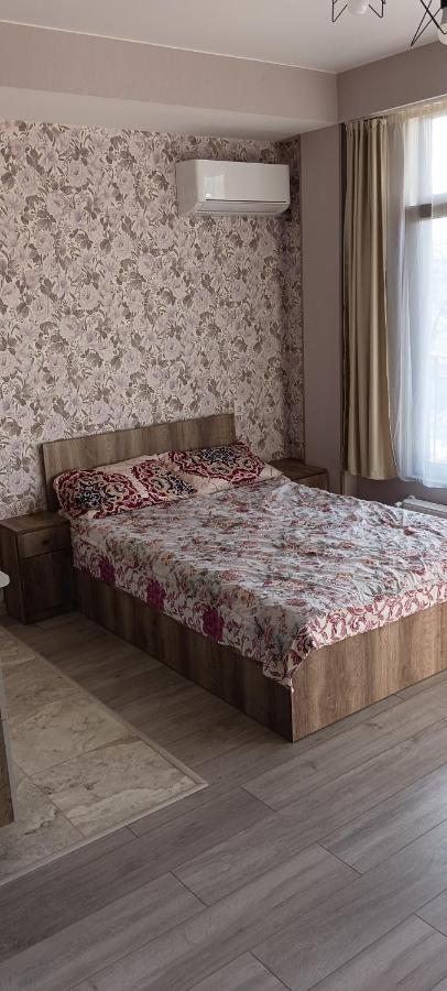 Mary'S Cozy & Lovely Studio On Very Quiet Khosharauli Street Tbilisi Exterior foto